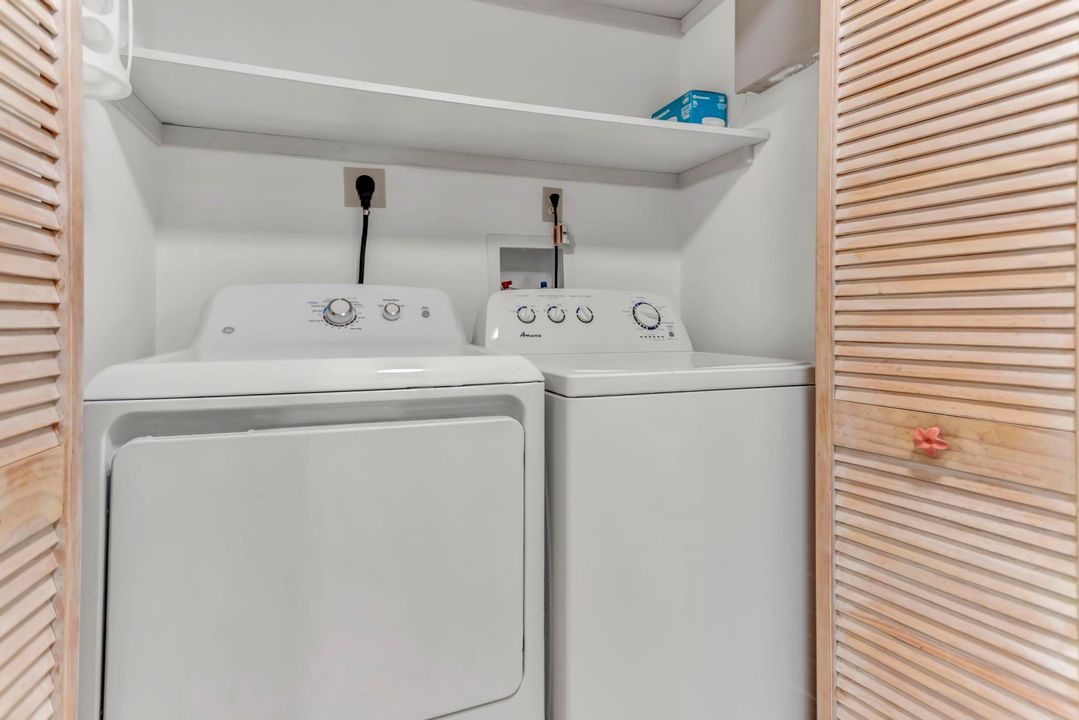 出租: $2,750 (2 贝兹, 2 浴室, 1108 平方英尺)