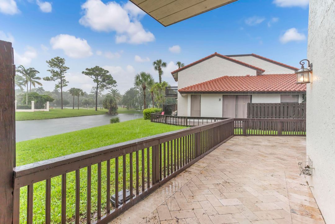 出租: $2,750 (2 贝兹, 2 浴室, 1108 平方英尺)