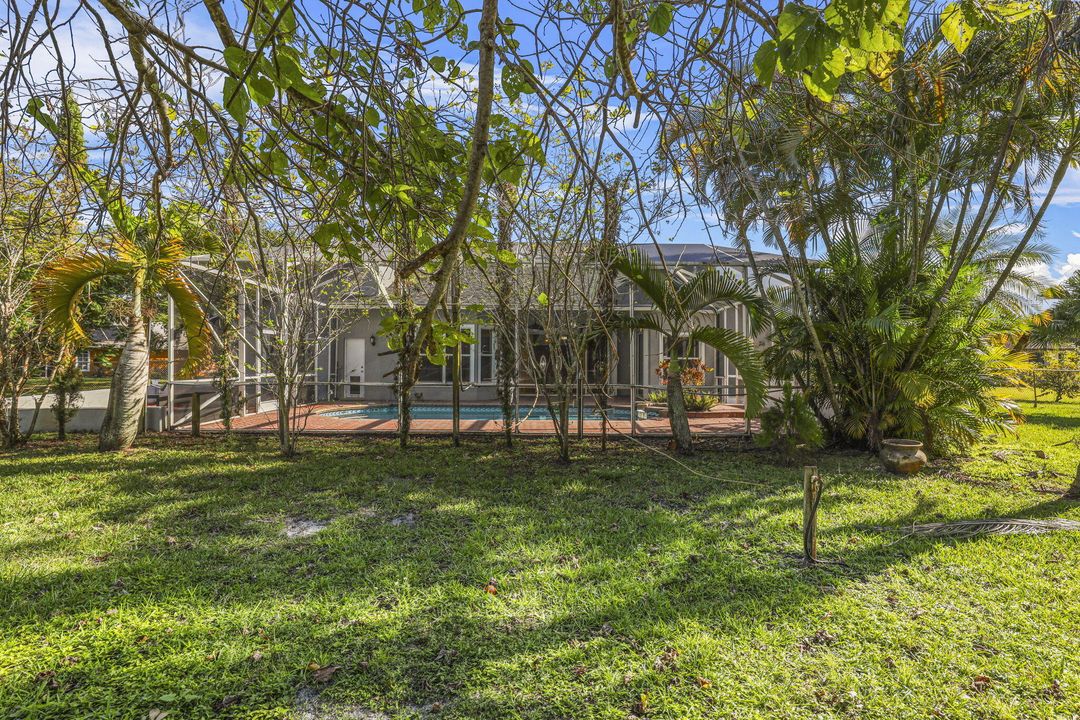 На продажу: $580,000 (4 спален, 2 ванн, 2080 Квадратных фут)