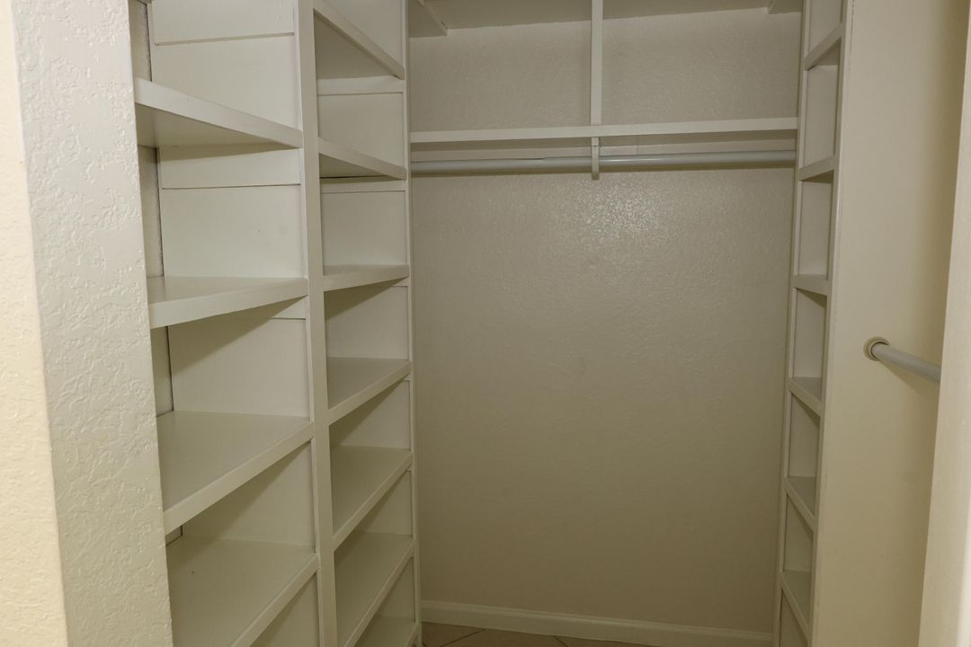 En Venta: $480,000 (3 camas, 2 baños, 1234 Pies cuadrados)