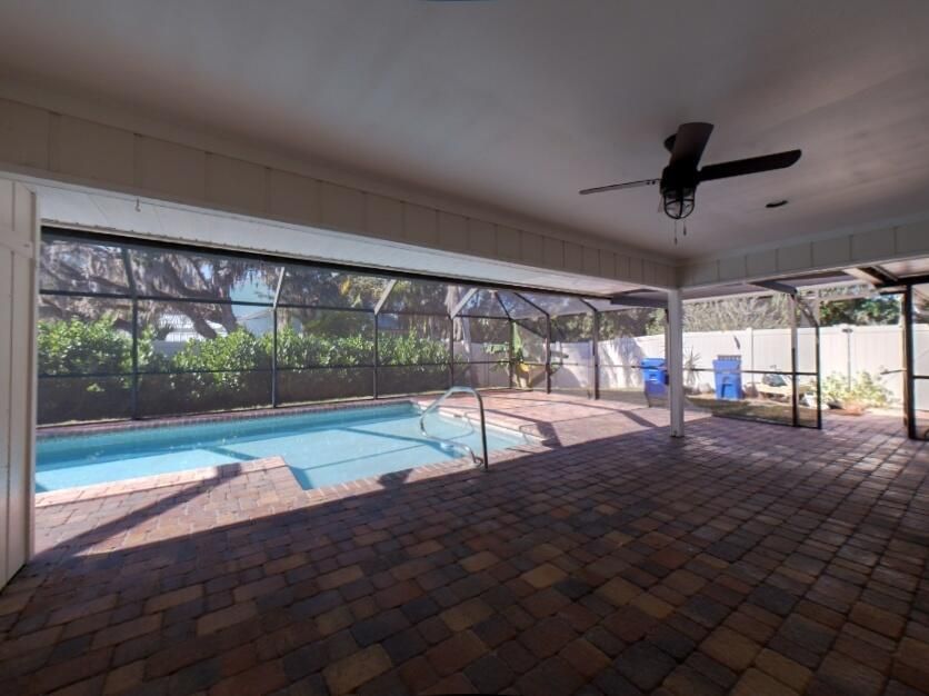 For Sale: $540,000 (3 beds, 2 baths, 2184 Square Feet)