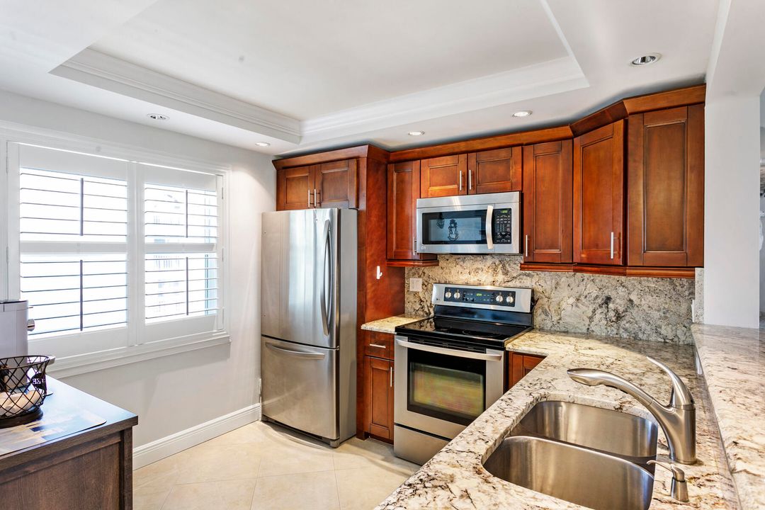 En Venta: $398,750 (2 camas, 2 baños, 1200 Pies cuadrados)