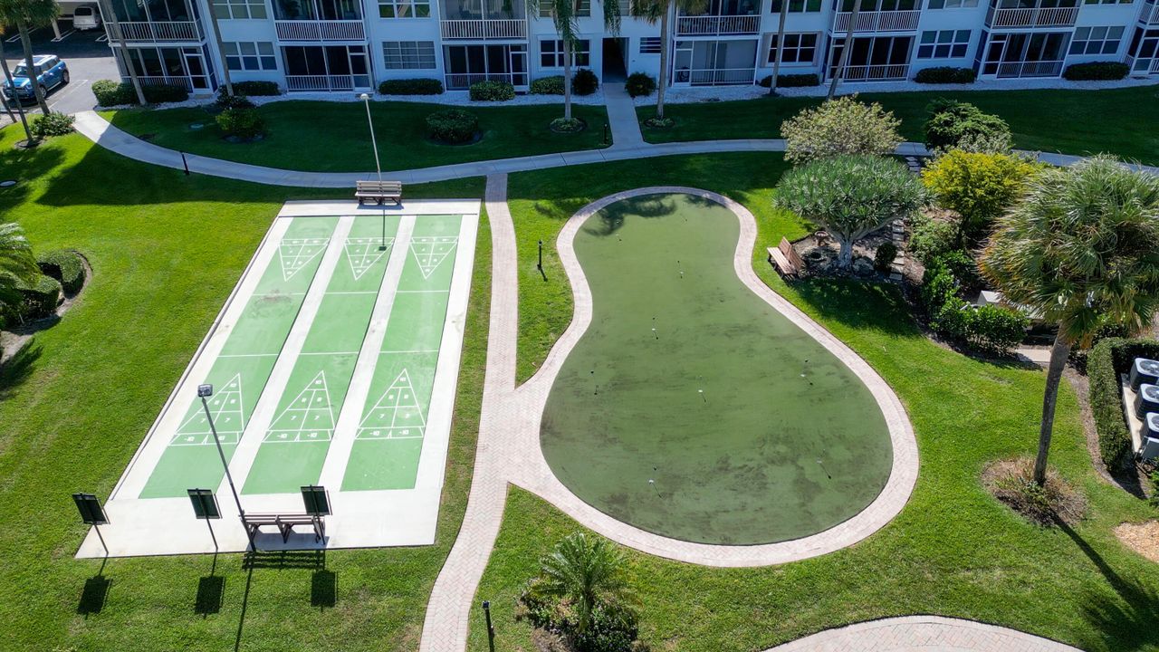 En Venta: $398,750 (2 camas, 2 baños, 1200 Pies cuadrados)