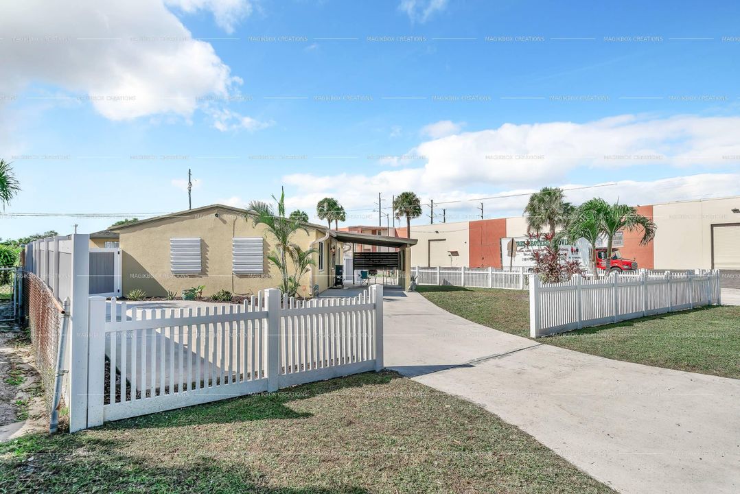 На продажу: $389,900 (3 спален, 2 ванн, 1592 Квадратных фут)