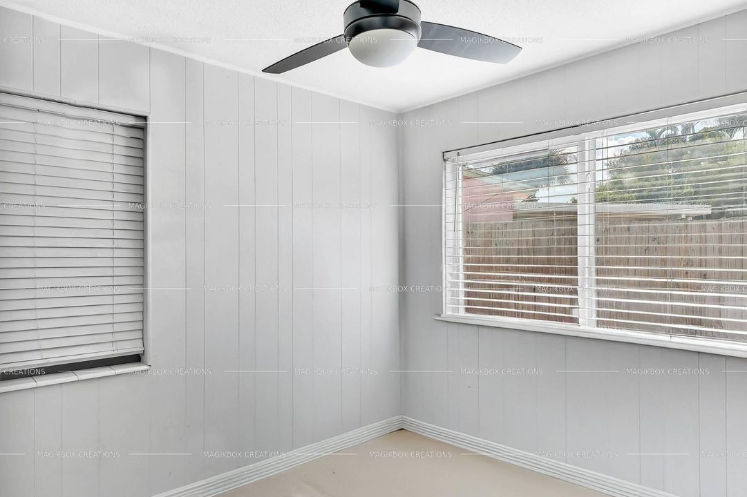 На продажу: $389,900 (3 спален, 2 ванн, 1592 Квадратных фут)