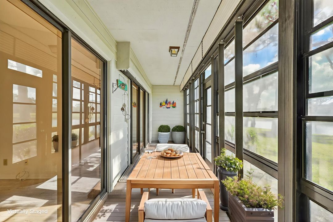 For Sale: $315,000 (2 beds, 2 baths, 1193 Square Feet)