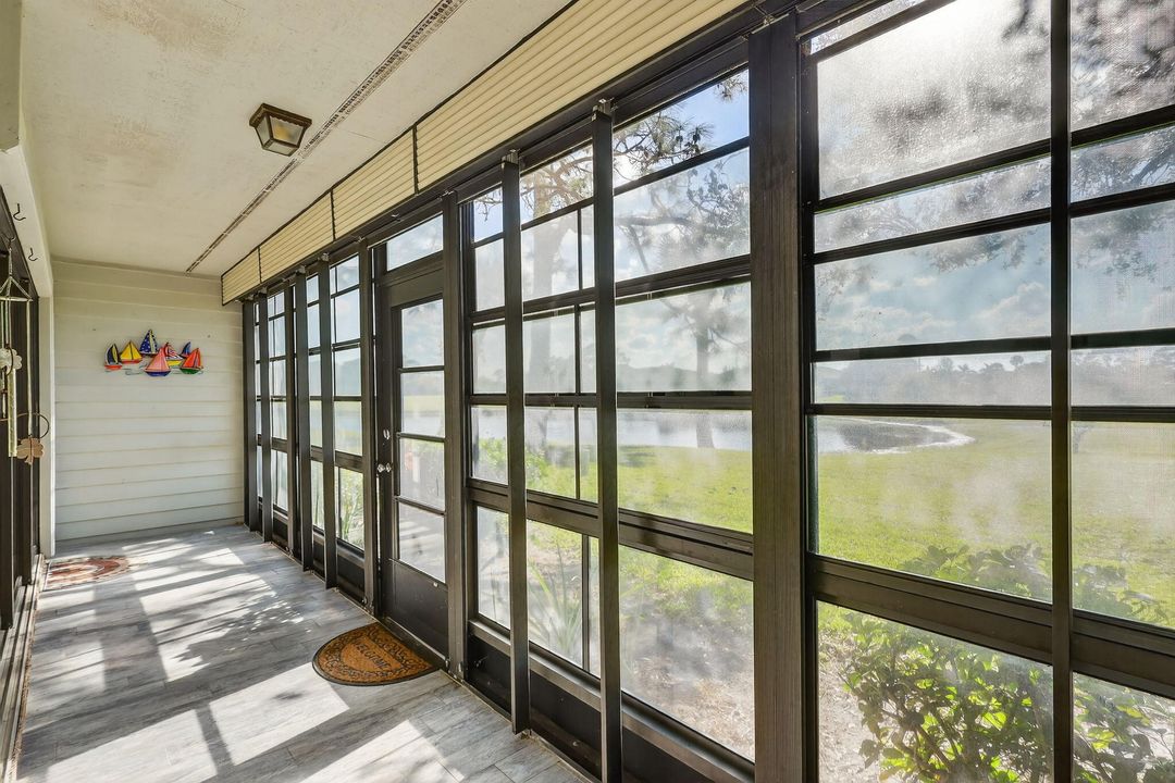 For Sale: $315,000 (2 beds, 2 baths, 1193 Square Feet)