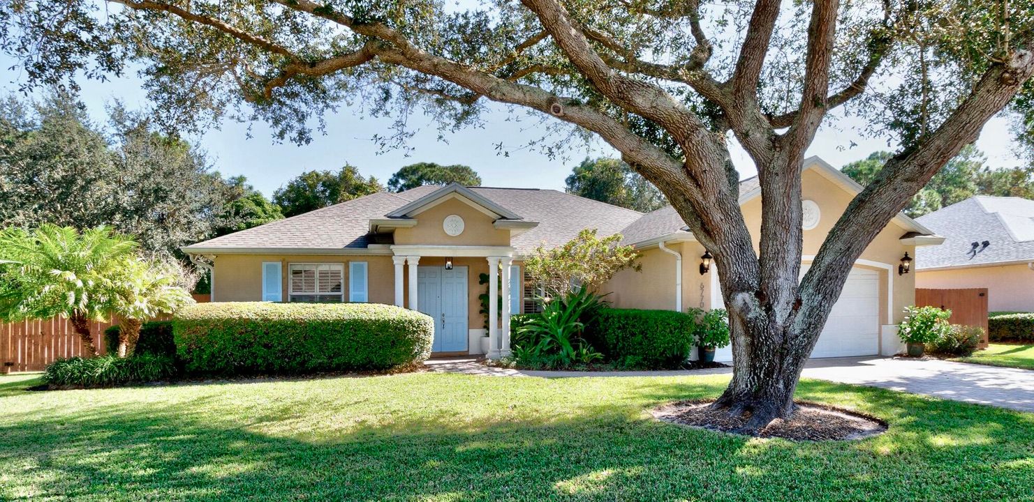 For Sale: $419,000 (3 beds, 2 baths, 1755 Square Feet)