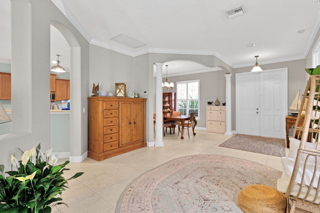 For Sale: $419,000 (3 beds, 2 baths, 1755 Square Feet)