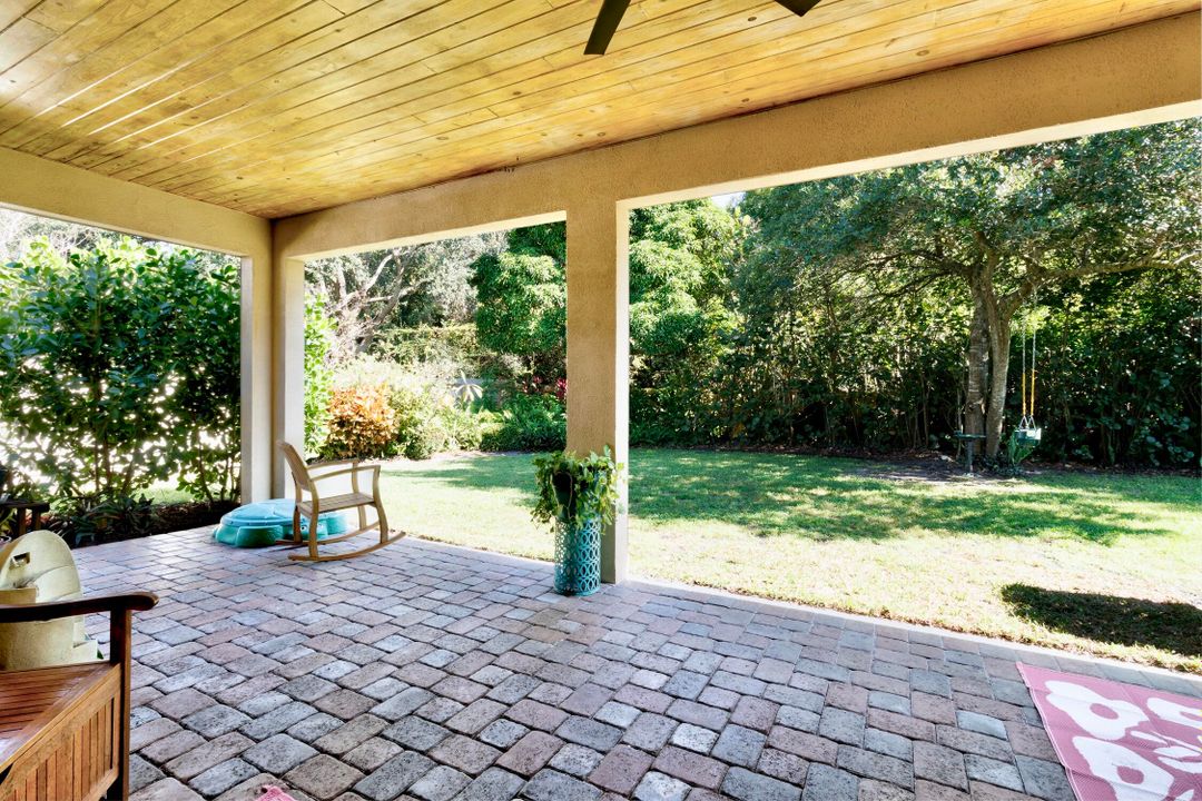 For Sale: $419,000 (3 beds, 2 baths, 1755 Square Feet)