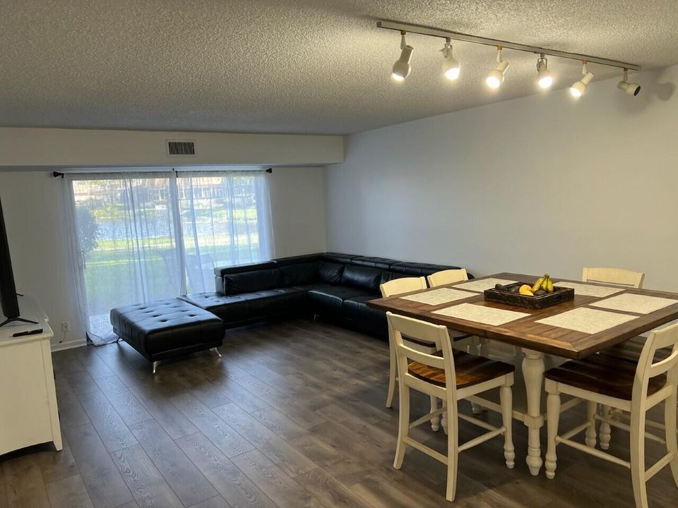 En Renta: $1,825 (1 camas, 1 baños, 882 Pies cuadrados)