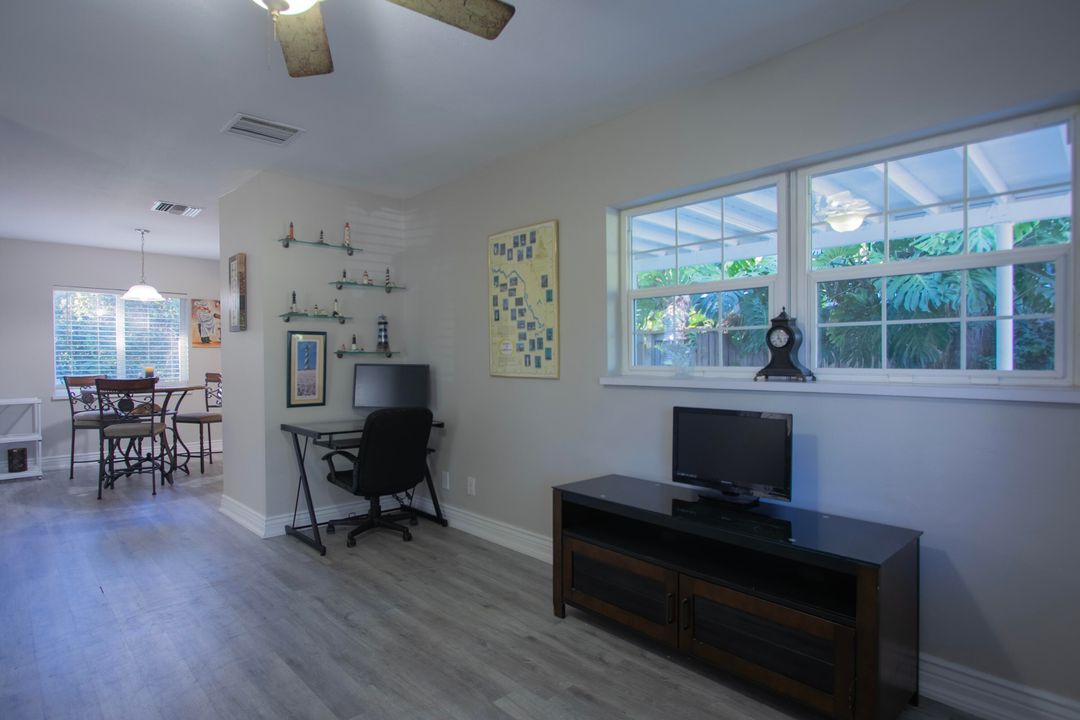 En Venta: $428,951 (2 camas, 1 baños, 974 Pies cuadrados)