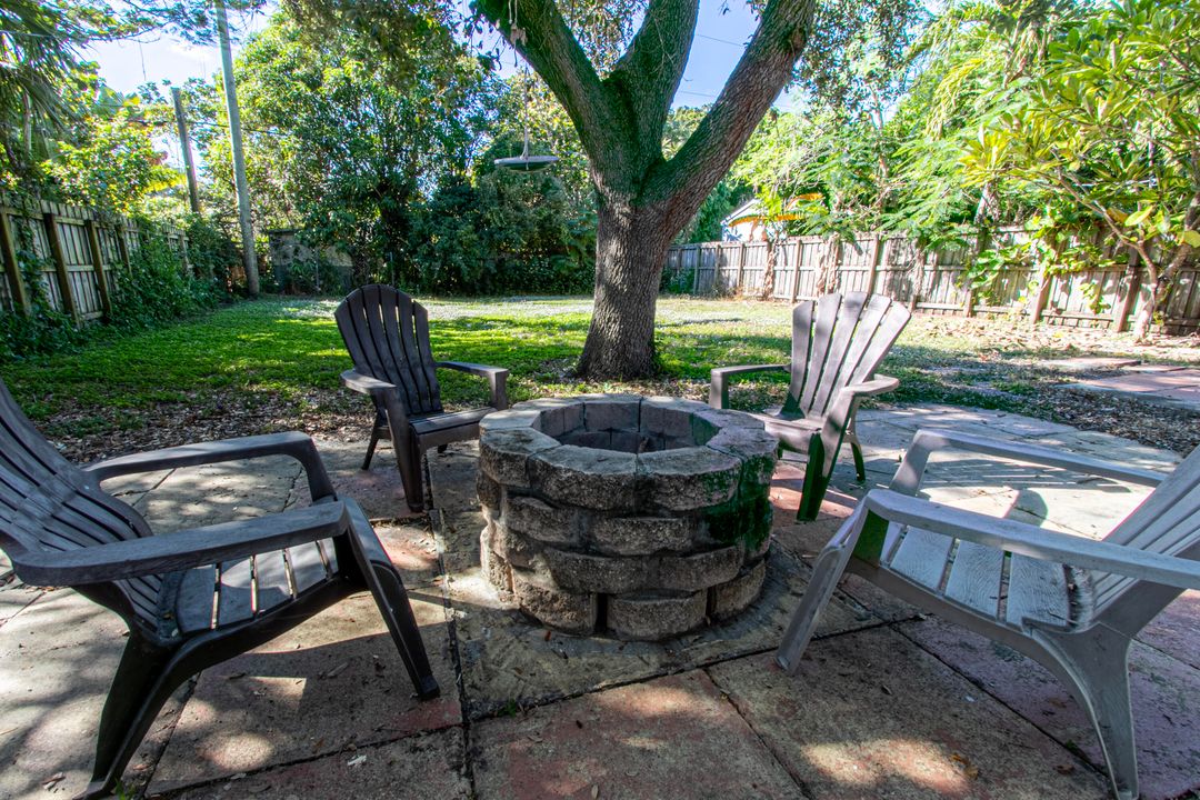 En Venta: $428,951 (2 camas, 1 baños, 974 Pies cuadrados)