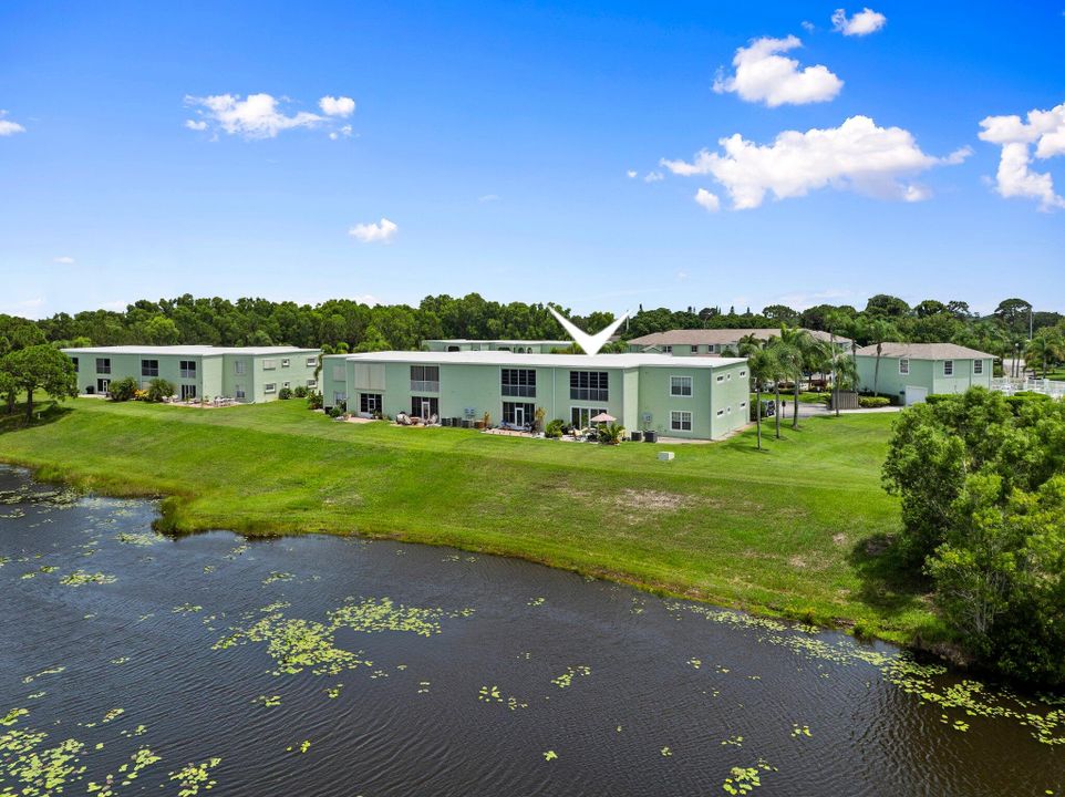 出租: $2,000 (2 贝兹, 2 浴室, 1444 平方英尺)