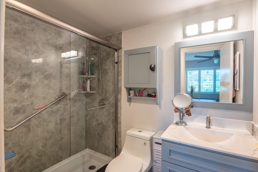 For Sale: $235,000 (2 beds, 2 baths, 1042 Square Feet)