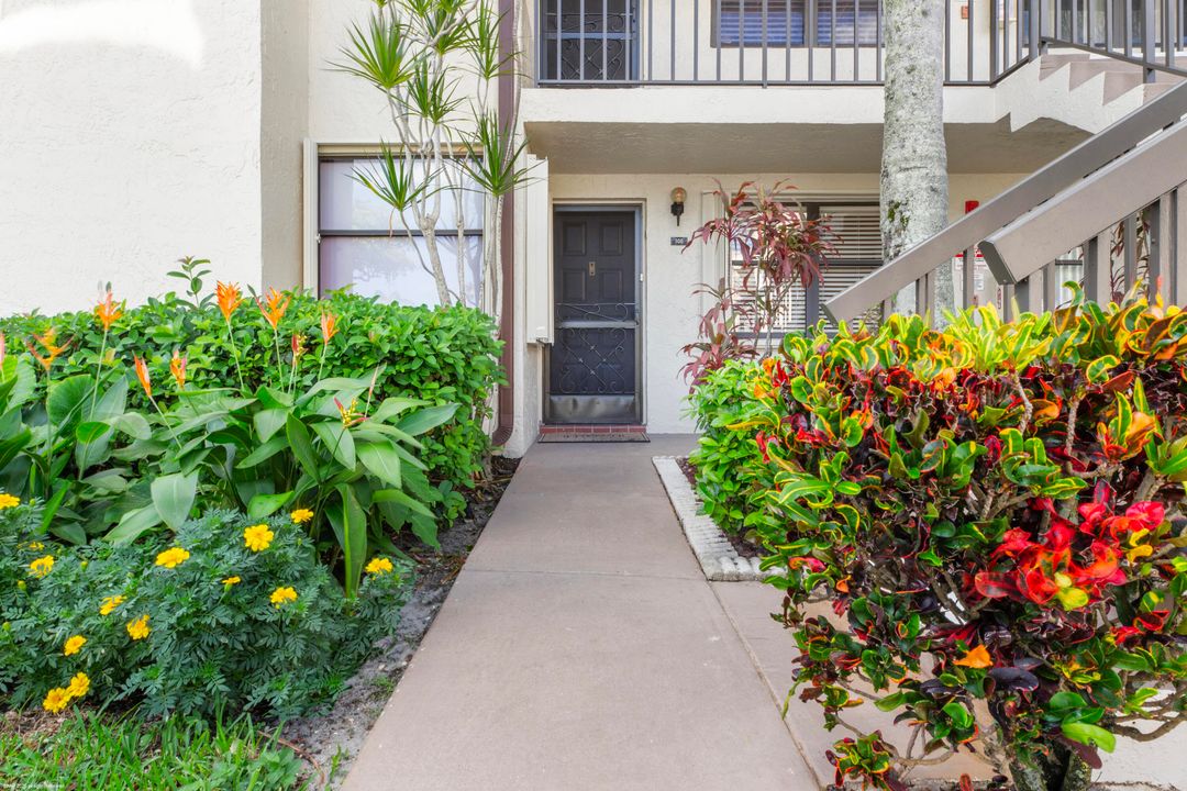 For Rent: $1,700 (2 beds, 2 baths, 1186 Square Feet)