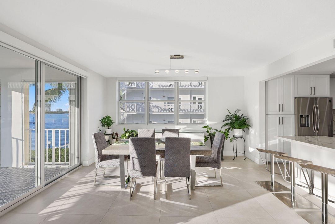 For Sale: $1,110,000 (2 beds, 2 baths, 2045 Square Feet)