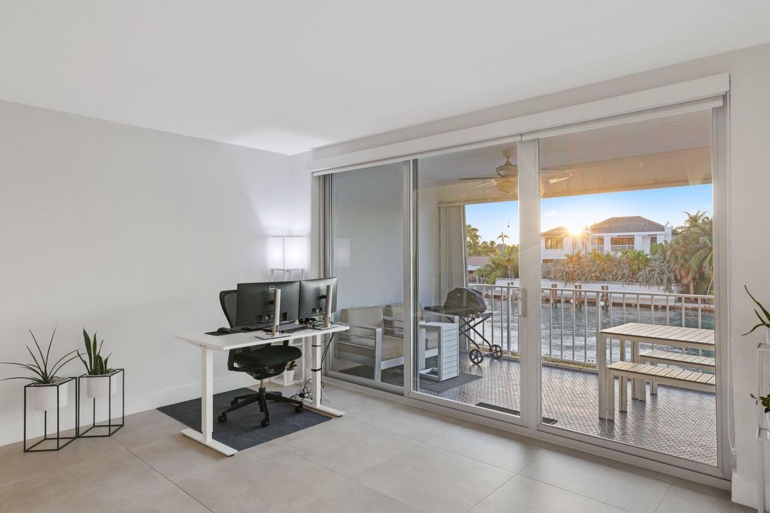 For Sale: $1,110,000 (2 beds, 2 baths, 2045 Square Feet)