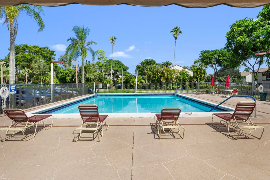 For Rent: $1,700 (2 beds, 2 baths, 1186 Square Feet)