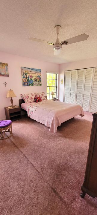 For Sale: $419,000 (2 beds, 2 baths, 1369 Square Feet)