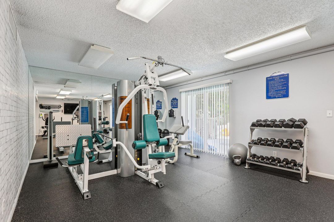 待售: $370,000 (2 贝兹, 2 浴室, 1145 平方英尺)