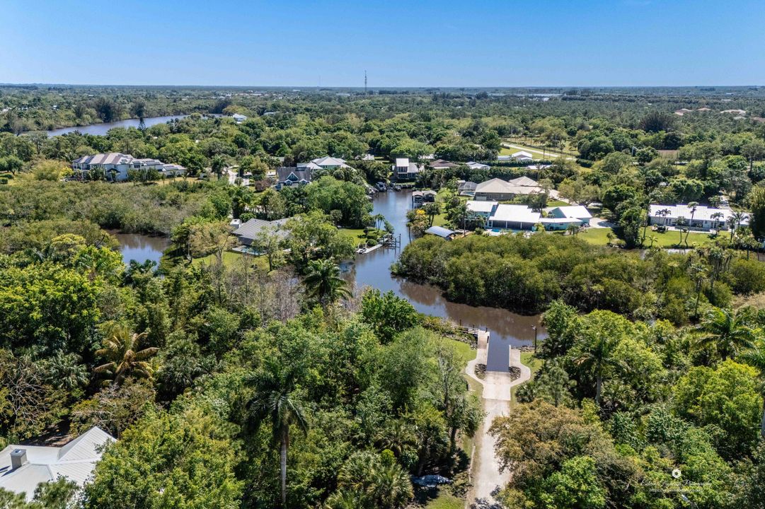 For Sale: $880,000 (4 beds, 3 baths, 2901 Square Feet)