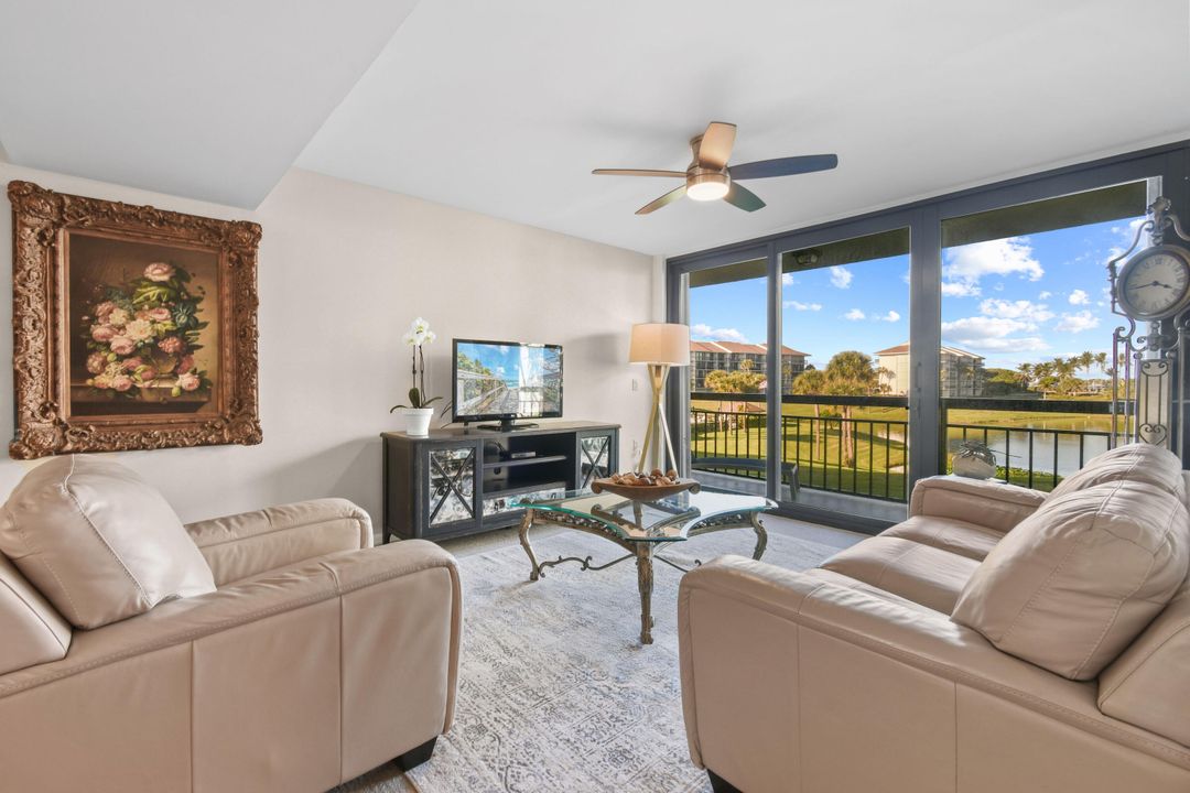 На продажу: $757,000 (2 спален, 2 ванн, 1332 Квадратных фут)