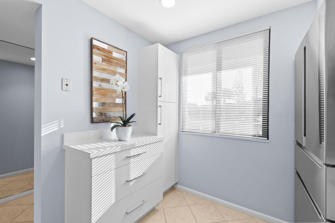 На продажу: $757,000 (2 спален, 2 ванн, 1332 Квадратных фут)