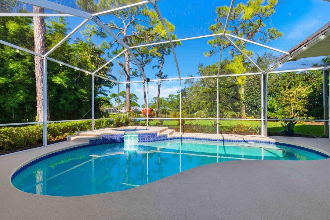 For Sale: $880,000 (4 beds, 3 baths, 2901 Square Feet)