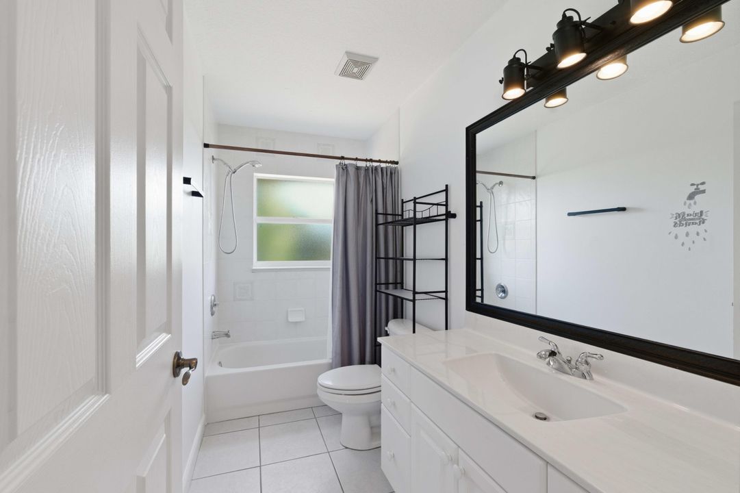 For Sale: $880,000 (4 beds, 3 baths, 2901 Square Feet)