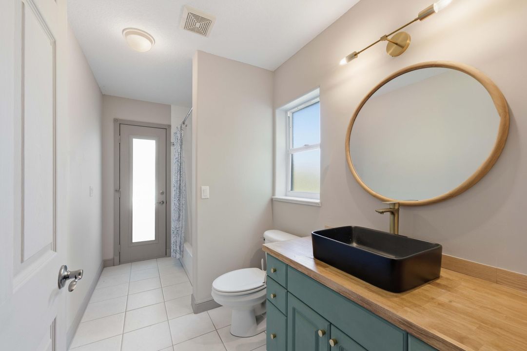 For Sale: $880,000 (4 beds, 3 baths, 2901 Square Feet)