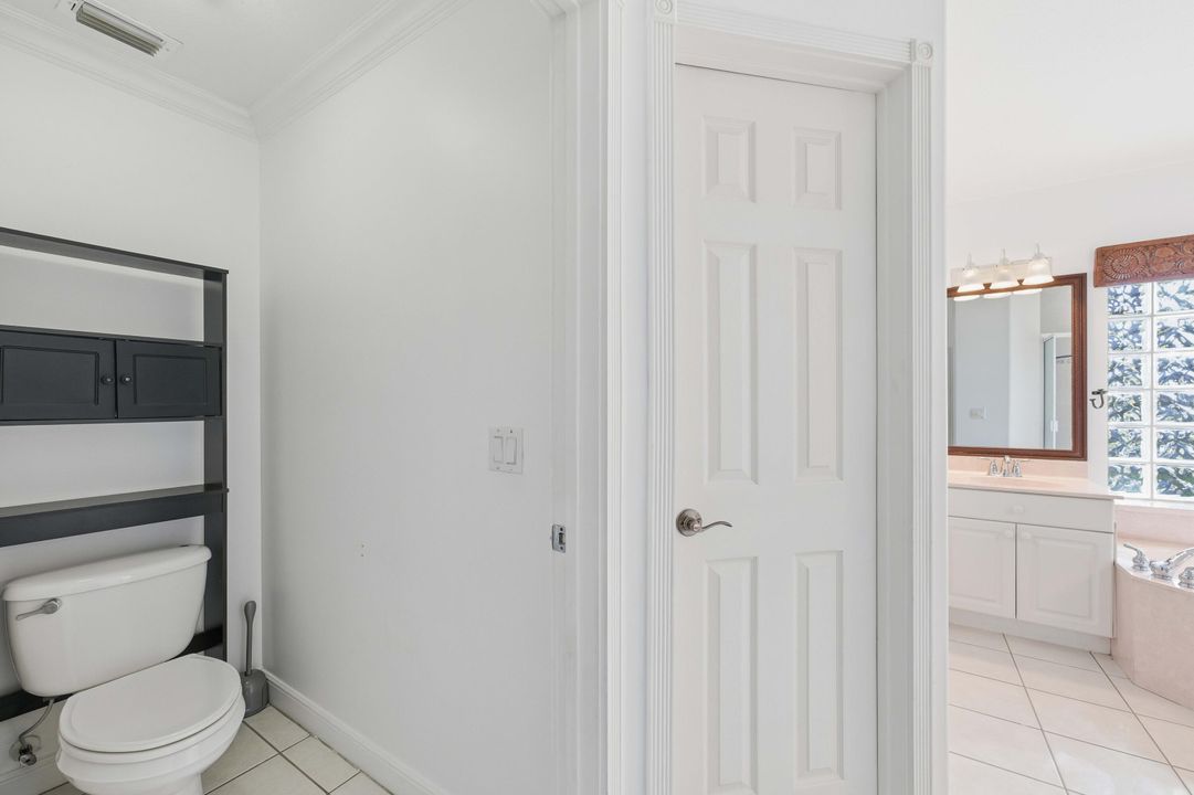 For Sale: $880,000 (4 beds, 3 baths, 2901 Square Feet)