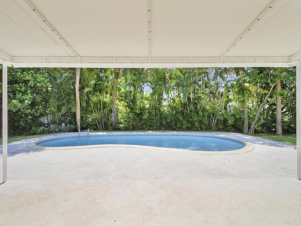 For Rent: $10,000 (3 beds, 3 baths, 2147 Square Feet)