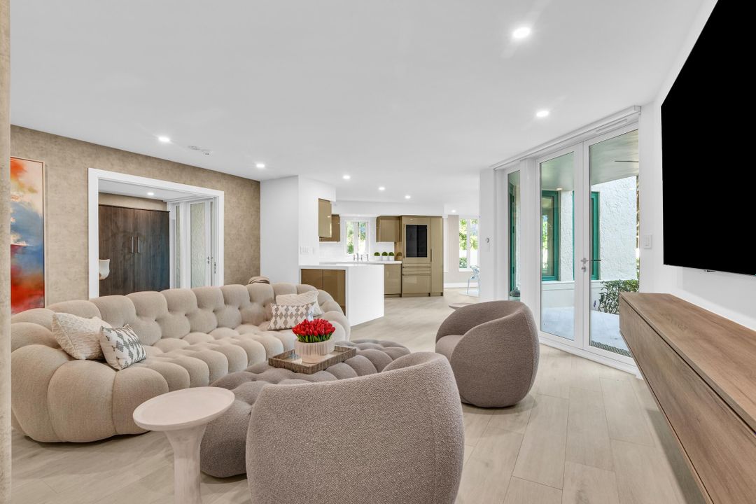 待售: $1,375,000 (2 贝兹, 2 浴室, 1706 平方英尺)