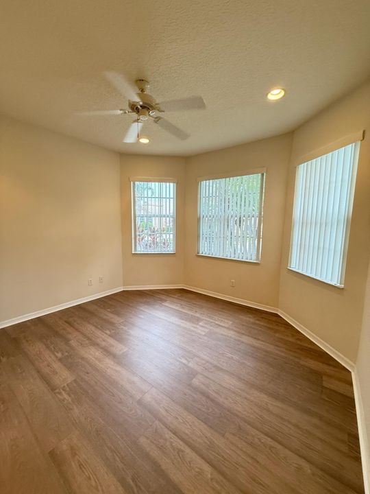 На продажу: $535,000 (3 спален, 2 ванн, 2343 Квадратных фут)