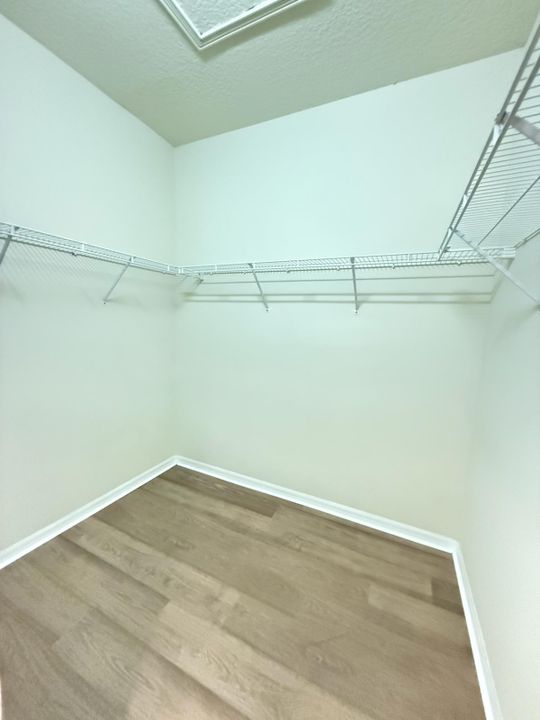 На продажу: $535,000 (3 спален, 2 ванн, 2343 Квадратных фут)