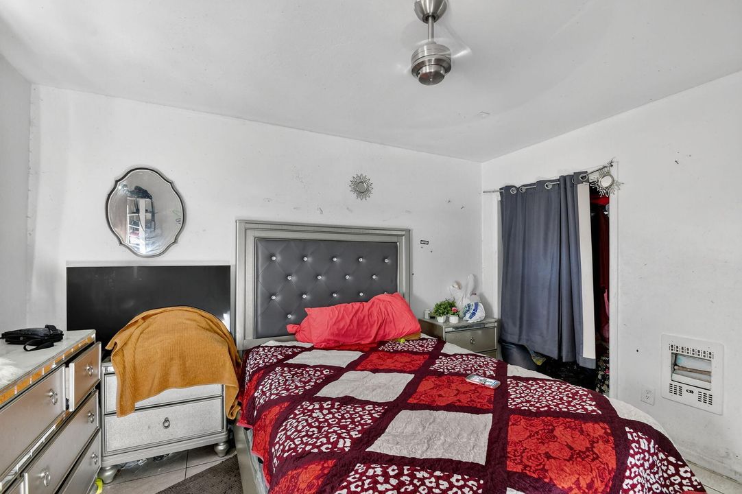 For Sale: $549,900 (0 beds, 0 baths, 1600 Square Feet)