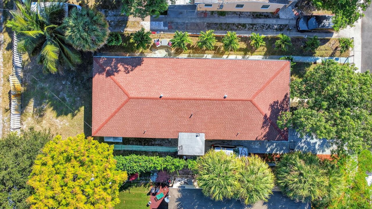 For Sale: $549,900 (0 beds, 0 baths, 1600 Square Feet)