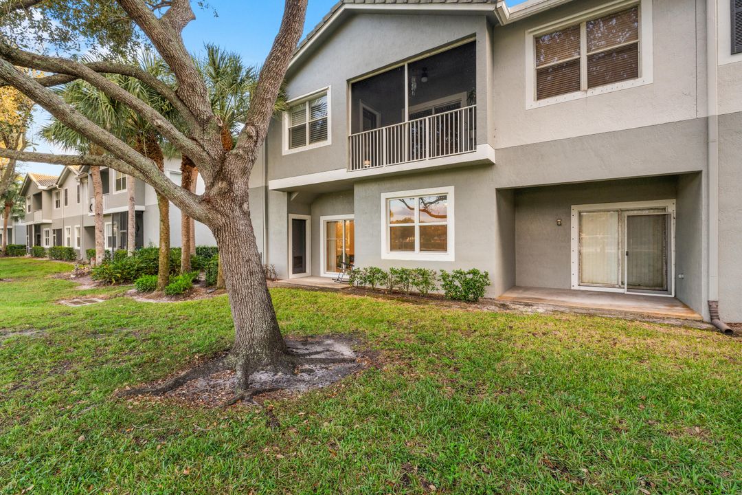 На продажу: $259,700 (3 спален, 2 ванн, 1316 Квадратных фут)