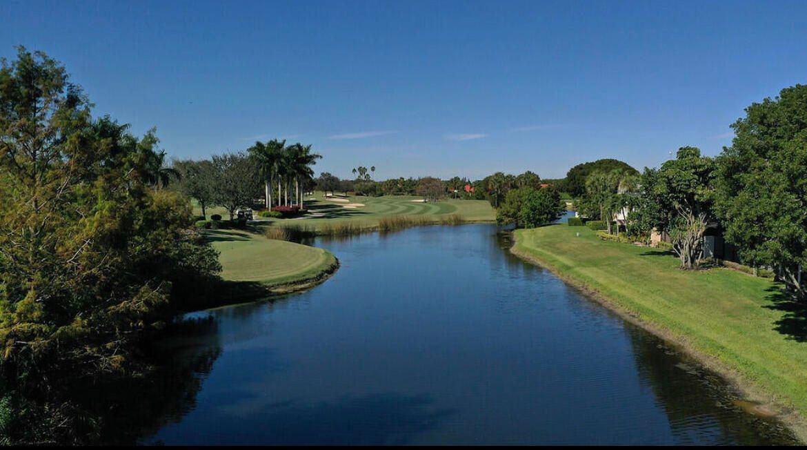 待售: $299,000 (2 贝兹, 2 浴室, 1728 平方英尺)