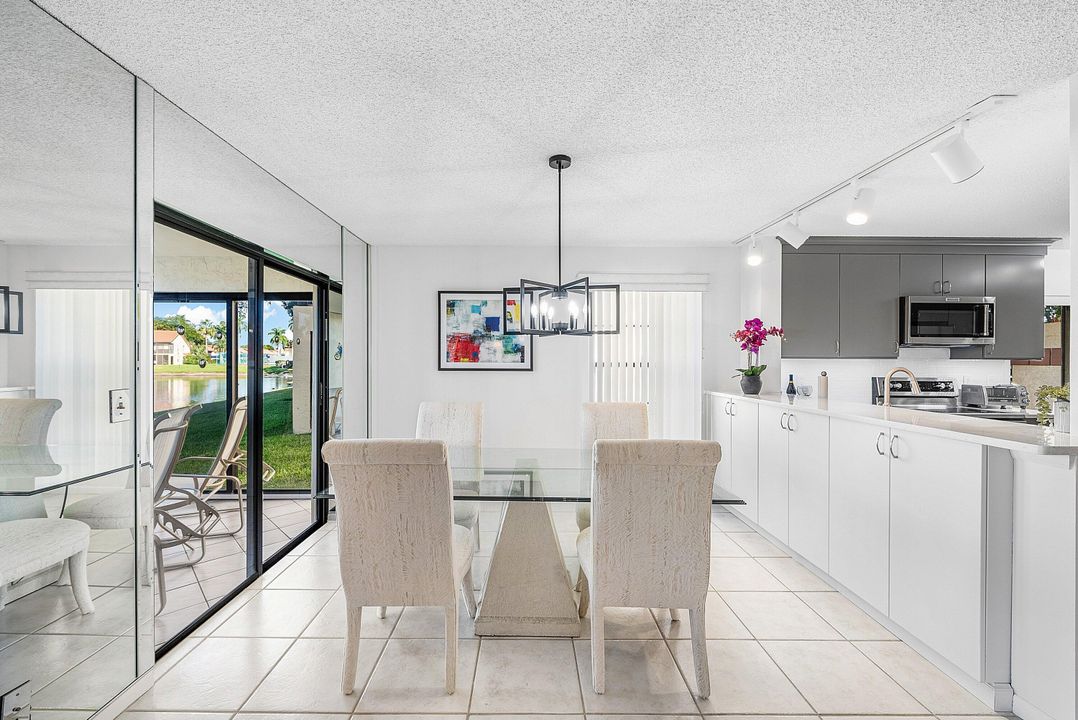 En Venta: $310,000 (3 camas, 2 baños, 1479 Pies cuadrados)