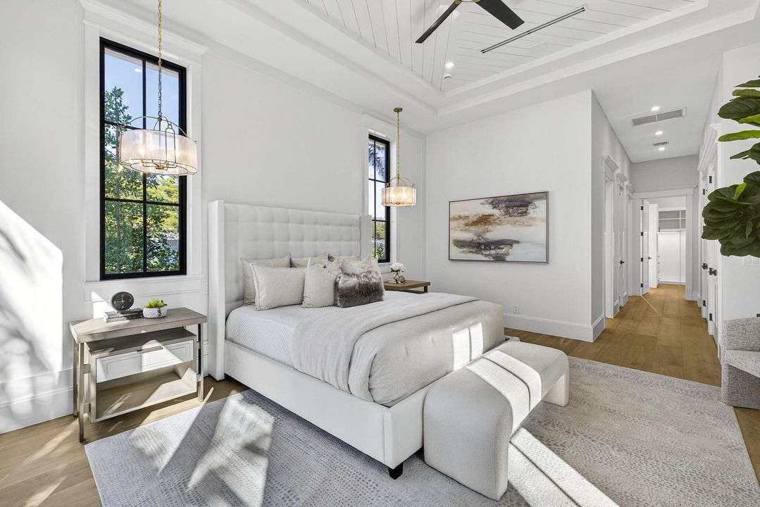 Active With Contract: $5,995,000 (4 beds, 5 baths, 4520 Square Feet)