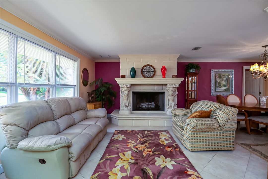 For Sale: $499,000 (3 beds, 2 baths, 1759 Square Feet)