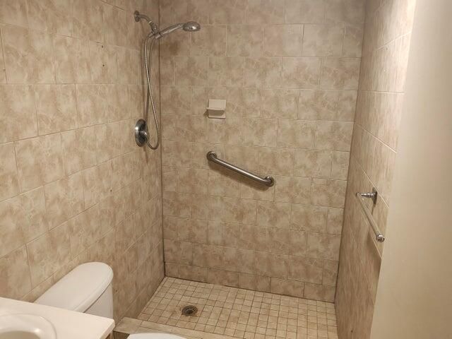 Active With Contract: $95,000 (2 beds, 2 baths, 1185 Square Feet)