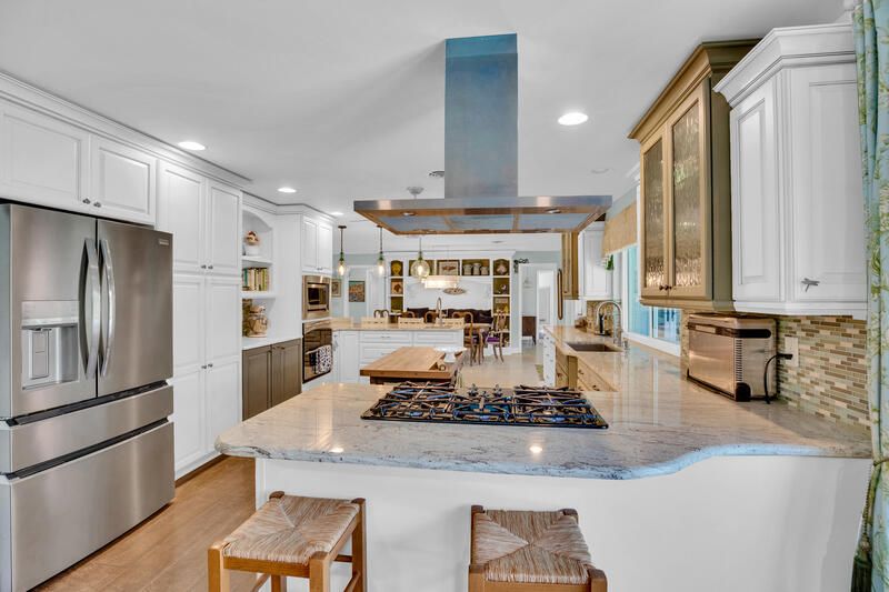 待售: $1,999,999 (3 贝兹, 2 浴室, 1956 平方英尺)