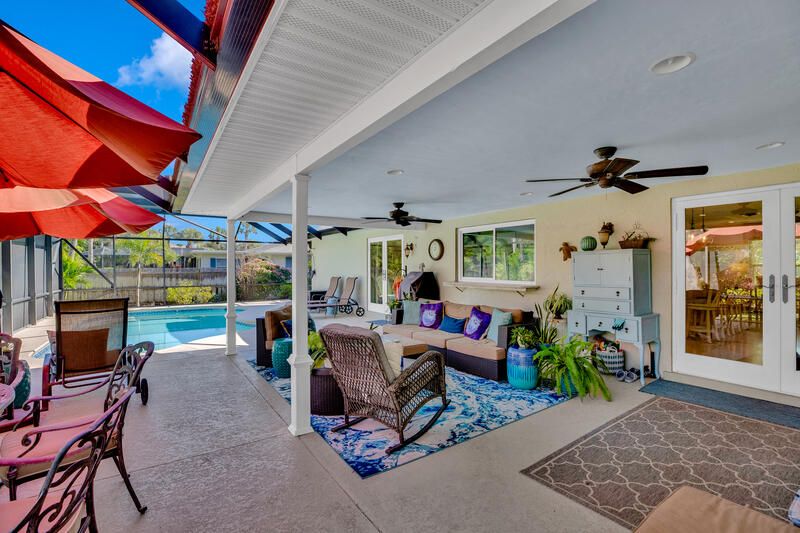 待售: $1,999,999 (3 贝兹, 2 浴室, 1956 平方英尺)