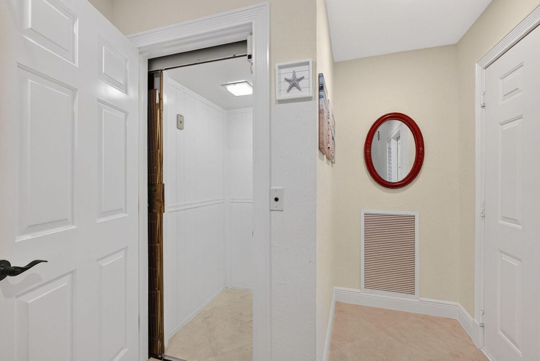 待售: $2,749,500 (3 贝兹, 3 浴室, 2680 平方英尺)