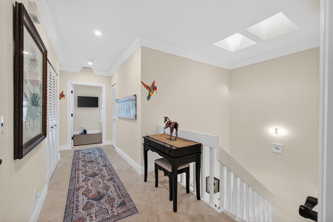 待售: $2,749,500 (3 贝兹, 3 浴室, 2680 平方英尺)