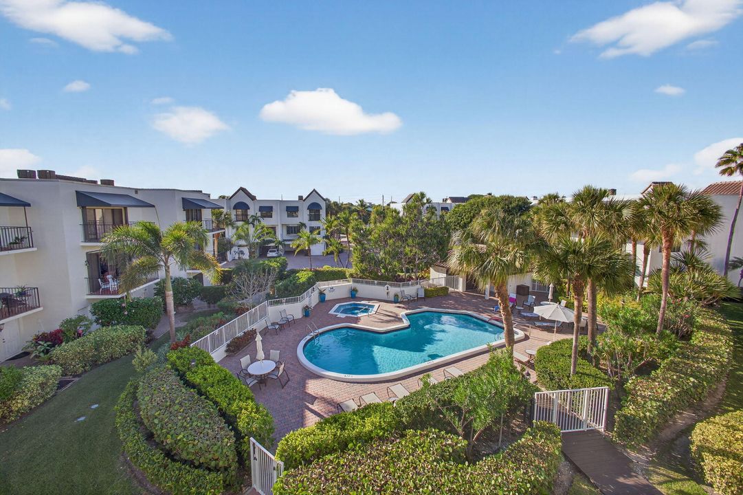 待售: $2,749,500 (3 贝兹, 3 浴室, 2680 平方英尺)