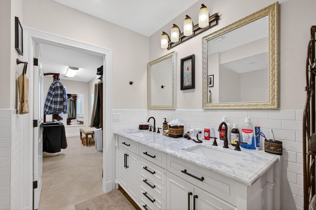 待售: $2,749,500 (3 贝兹, 3 浴室, 2680 平方英尺)